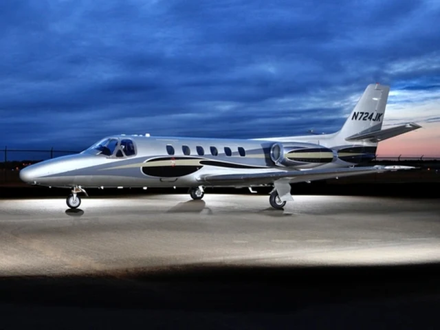 N401HT — photo