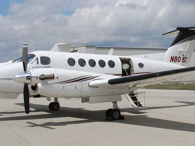 N805C — photo