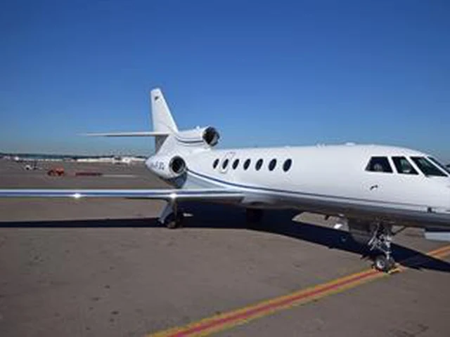 VH-FJQ — photo