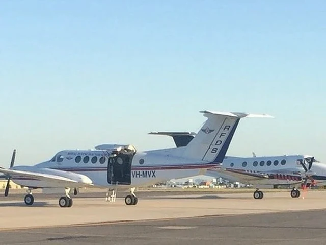 VH-MVX — photo