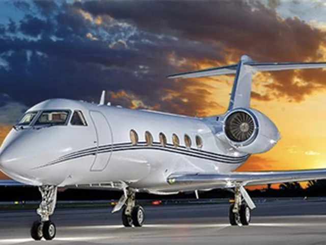 N808CF — photo