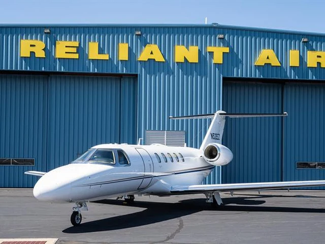 N525EZ — photo