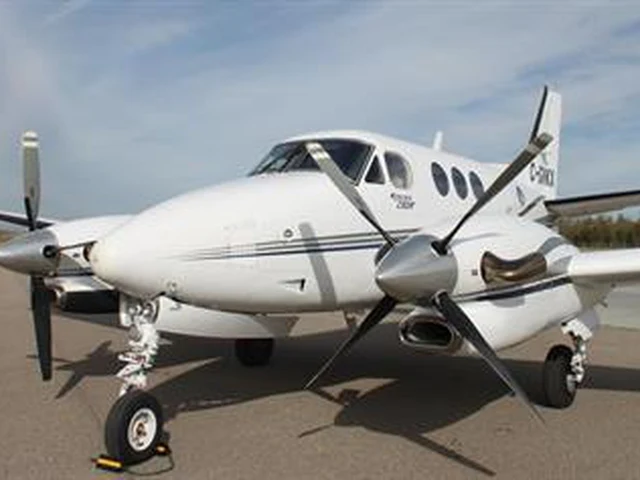 N305ZA — photo