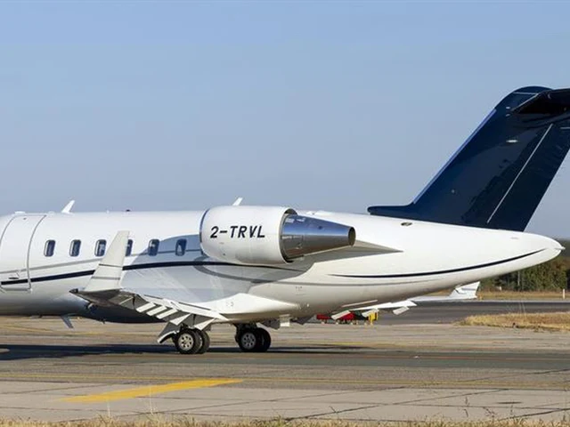 2-TRVL — photo