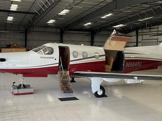 N904PJ — photo