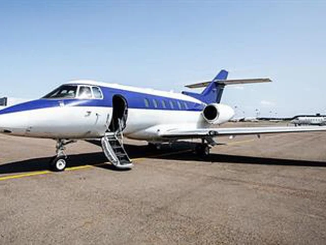 N905WR — photo