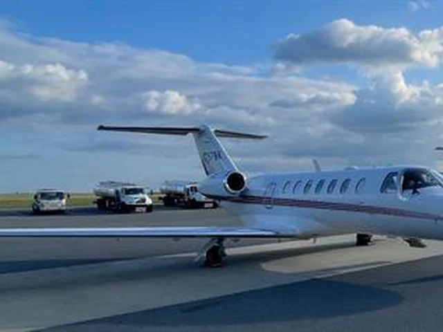 N7578K — photo