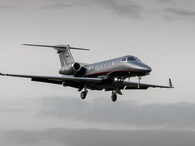 OE-GTA — photo