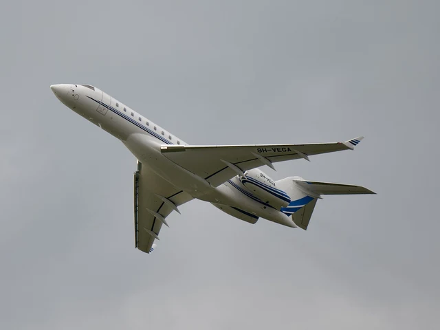 9H-VEGA — photo