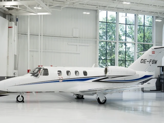 OE-FBM — photo