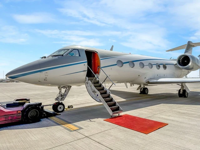 N291VK — photo
