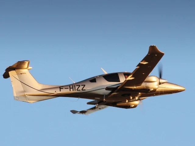 F-HIZZ — photo