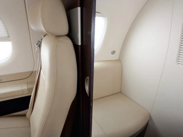 Embraer Phenom 100E — private jet, Entry Level Jet