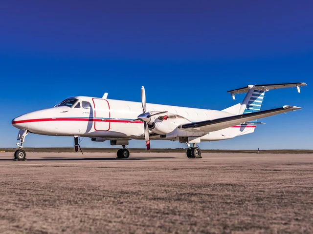 Beechcraft 1900C — photo