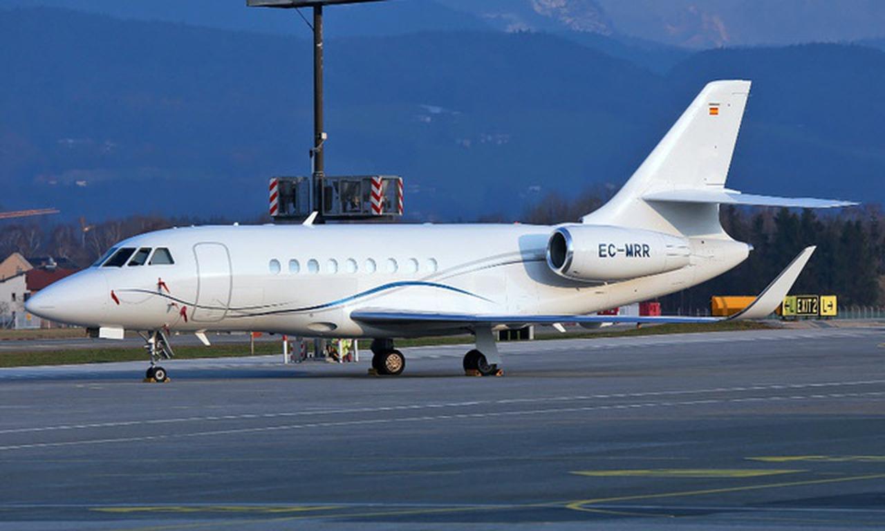 Falcon 2000LX