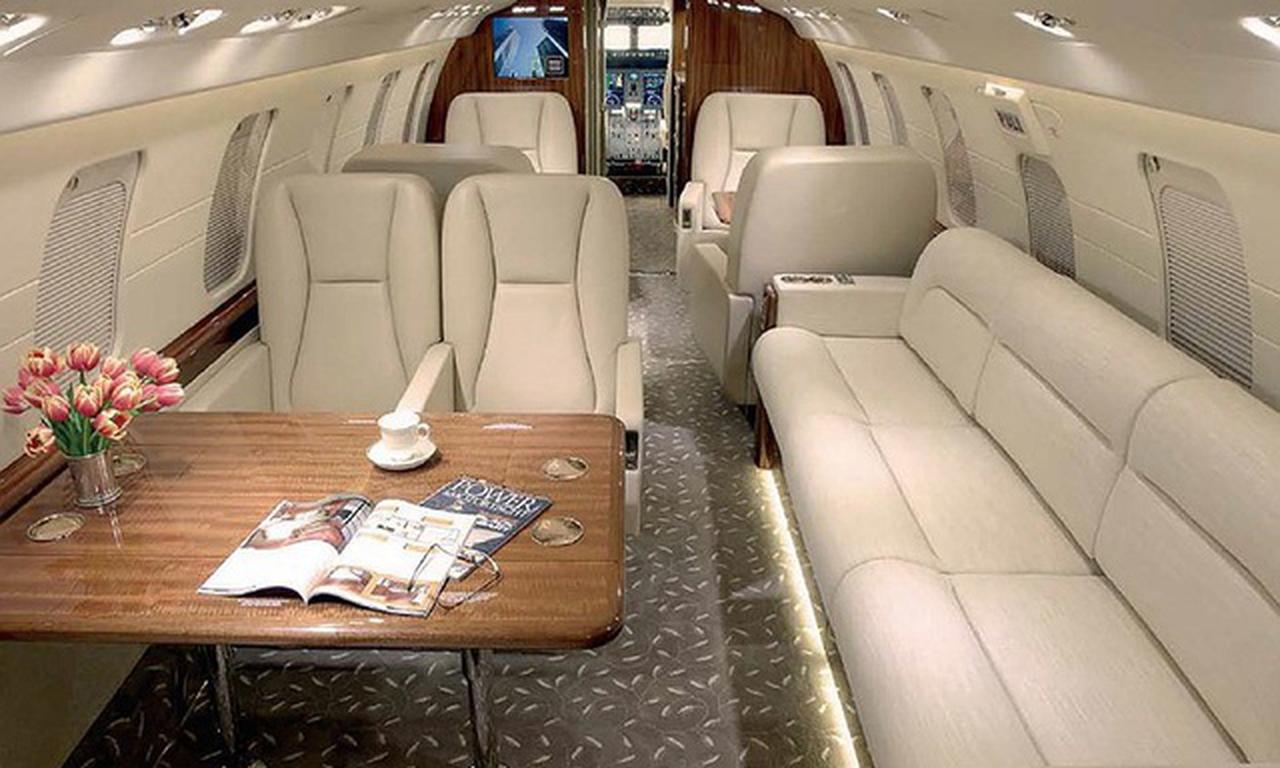 Challenger 605
