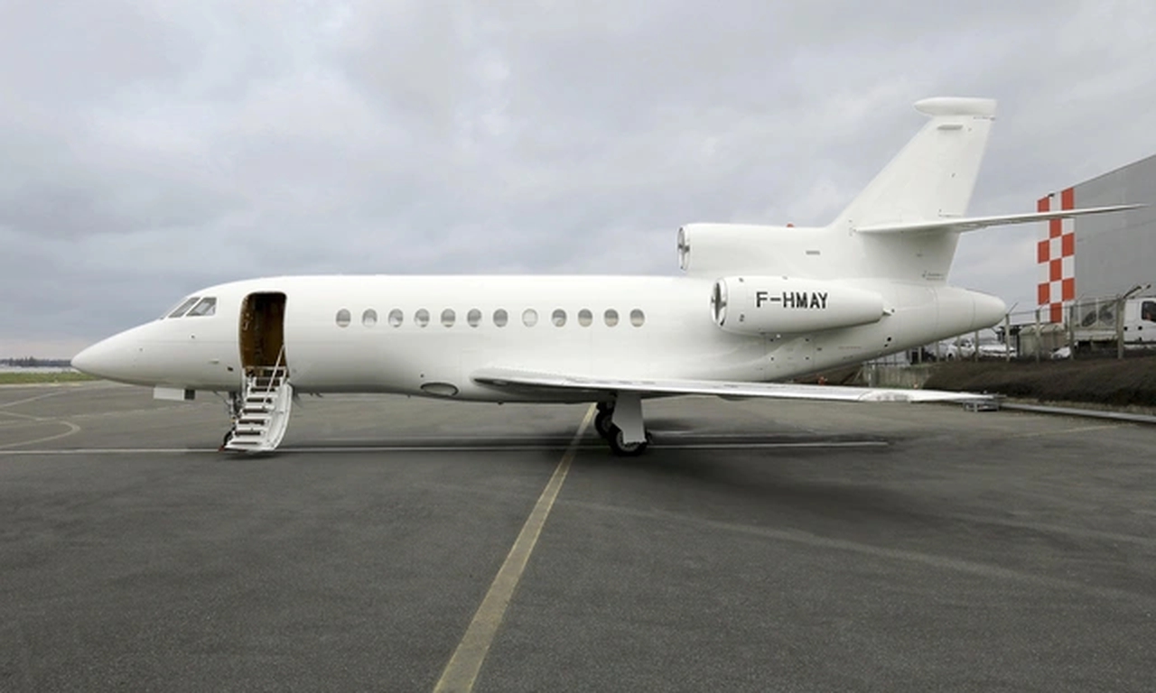 Falcon 900EX
