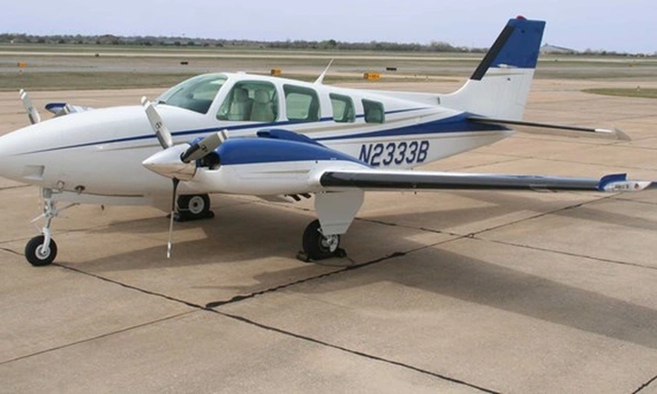 Beechcraft Baron 58